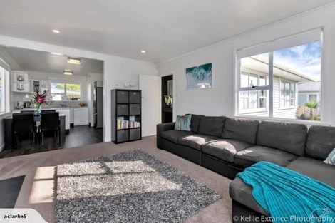 Photo of property in 17 Maire Street, Tikipunga, Whangarei, 0112