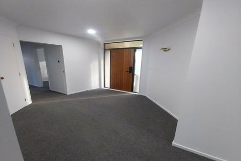 Photo of property in 1 Limousin Place, Grandview Heights, Hamilton, 3200
