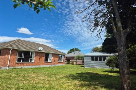 Photo of property in 10 Heather Place, Mairehau, Christchurch, 8052