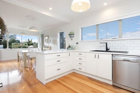 Photo of property in 242 Ngatai Road, Otumoetai, Tauranga, 3110