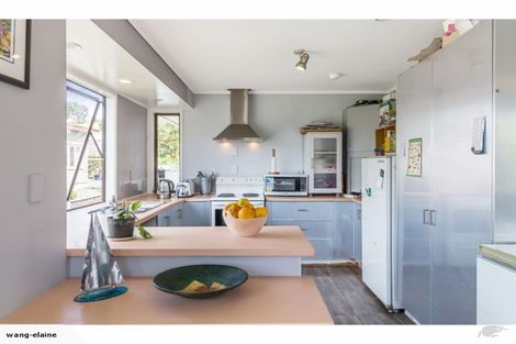 Photo of property in 1/66 Hogans Road, Glenfield, Auckland, 0629