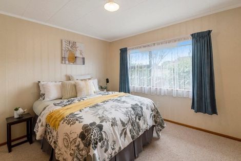 Photo of property in 25a Oriwa Street, Waikanae, 5036