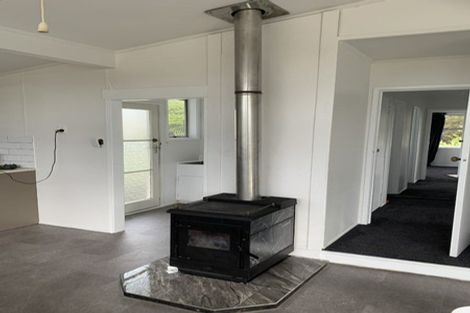 Photo of property in 17 Toia Street, Marton, 4710