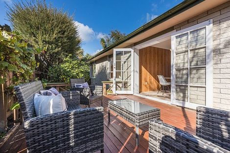 Photo of property in 40 Titoki Street, Palmerston North, 4414