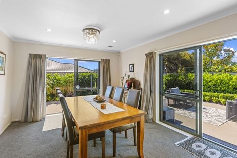 Photo of property in 82 Regent Drive, Paraparaumu Beach, Paraparaumu, 5032