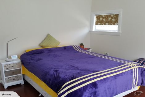 Photo of property in 118 Parkvale Road, Karori, Wellington, 6012