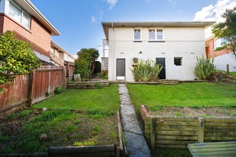 Photo of property in 29 Glendevon Place, Vauxhall, Dunedin, 9013