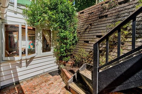 Photo of property in 28 Ascot Street, Thorndon, Wellington, 6011