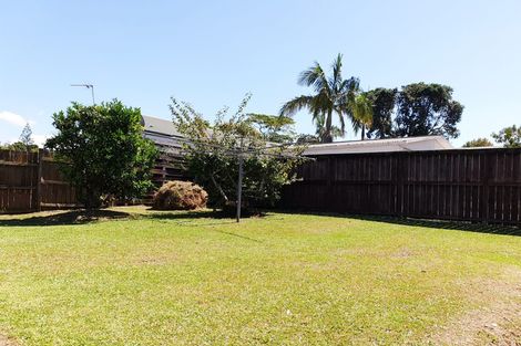 Photo of property in 105 Sycamore Drive, Sunnynook, Auckland, 0620