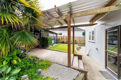 Photo of property in 5 Kawiu Road, Levin, 5510
