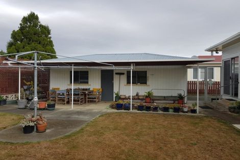 Photo of property in 21 Alma Street, Dannevirke, 4930