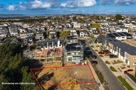 Photo of property in 35 Paina Crescent, Massey, 0614