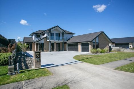 Photo of property in 14 Isobel Hodgson Drive, Cambridge, 3434