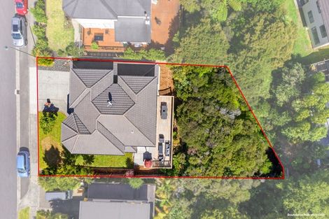 Photo of property in 46 Newbury Place, Schnapper Rock, Auckland, 0632