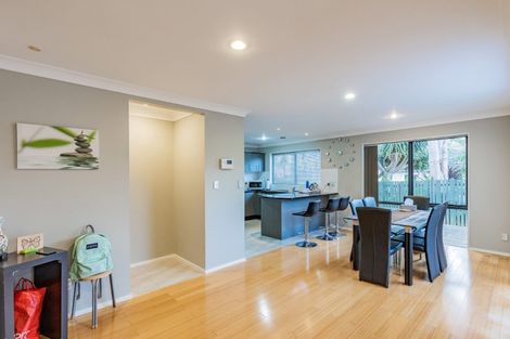 Photo of property in 18a Enderby Drive, Te Atatu Peninsula, Auckland, 0610