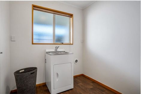 Photo of property in 7 Daley Place, Winton, 9720