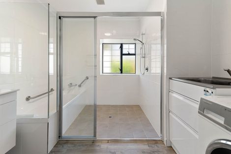 Photo of property in Regency Park, 3a Un Brent Road, Owhata, Rotorua, 3010