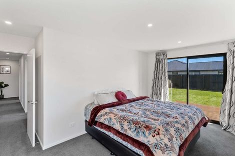 Photo of property in 14 Lewis Crescent, Rolleston, 7614