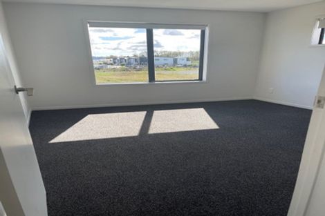 Photo of property in 14 Minhas Road, Papakura, 2110