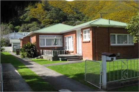 Photo of property in 89 Wyndrum Avenue, Waterloo, Lower Hutt, 5011