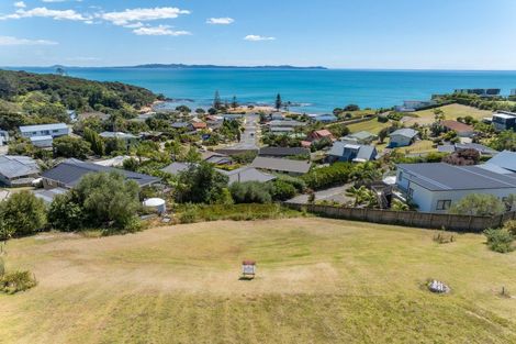 Photo of property in 35 Dudley Crescent, Cable Bay, 0420