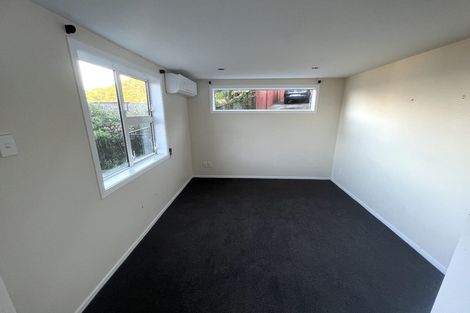 Photo of property in 36 Rakeiora Grove, Korokoro, Lower Hutt, 5012