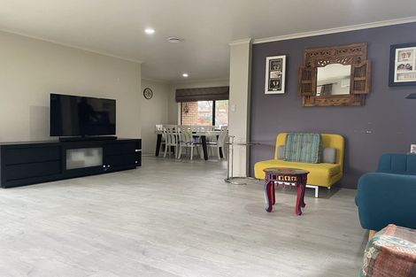 Photo of property in 42a Daytona Road, Henderson, Auckland, 0610