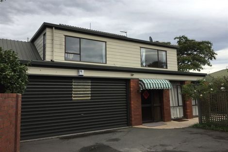 Photo of property in 5 Kingham Place, Avonhead, Christchurch, 8042