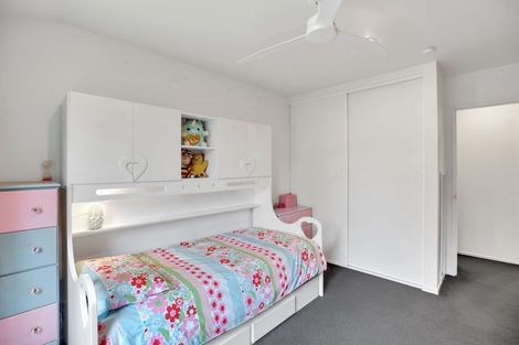 Photo of property in 8 Duggan Close, Rolleston, 7614