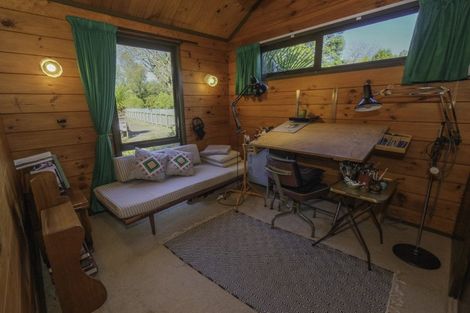 Photo of property in 23 Riverbank Road, Okoia, Whanganui, 4573