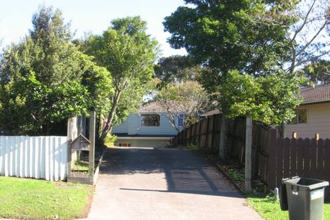 Photo of property in 37 Onedin Place, Titirangi, Auckland, 0604