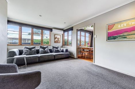 Photo of property in 7 Armitage Place, Fairfield, Hamilton, 3214