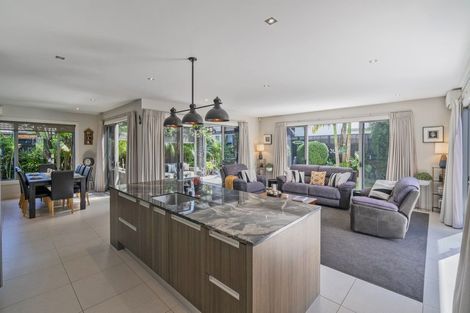 Photo of property in 4 Little George Place, Whitianga, 3510