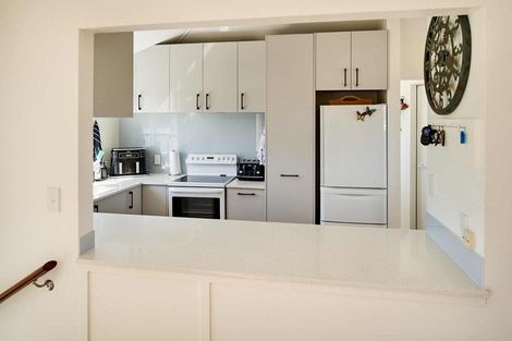 Photo of property in 39 James Cook Drive, Whitby, Porirua, 5024