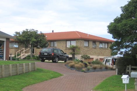 Photo of property in 9 Margaret Drive, Omokoroa, 3114