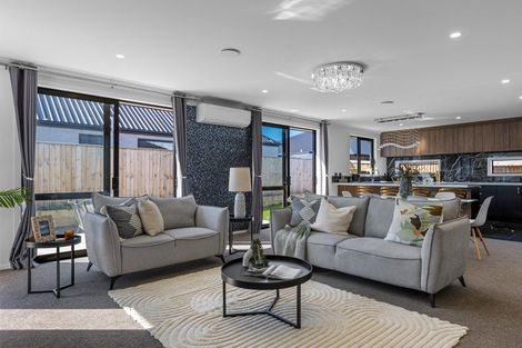 Photo of property in 21 Blue Jacket Drive, Halswell, Christchurch, 8025