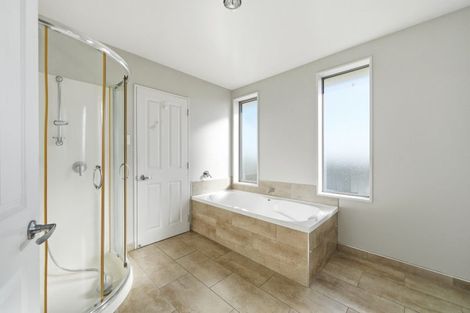 Photo of property in 6 Burbank Drive, Aidanfield, Christchurch, 8025