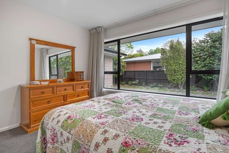Photo of property in 53 Woodbury Street, Russley, Christchurch, 8042