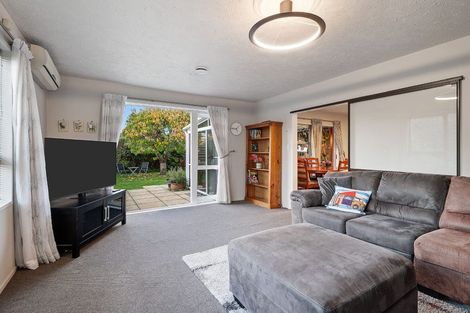 Photo of property in 220 Sawyers Arms Road, Bishopdale, Christchurch, 8053