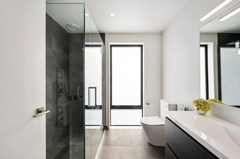 Photo of property in 96b Apu Crescent, Lyall Bay, Wellington, 6022