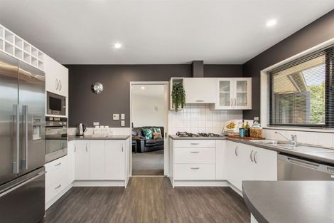 Photo of property in 5 Mahuri Street, Parklands, Christchurch, 8083