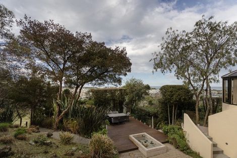 Photo of property in 16 Slade Street, Oamaru North, Oamaru, 9400