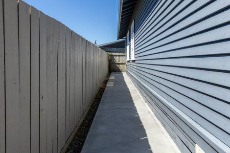 Photo of property in 1/68 Woodleigh Street, Frankleigh Park, New Plymouth, 4310
