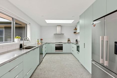 Photo of property in 9 Brewster Crescent, Lake Hawea, Wanaka, 9382