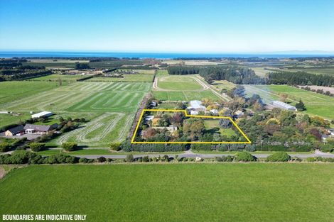 Photo of property in 134 Double Corner Road, Amberley, 7481