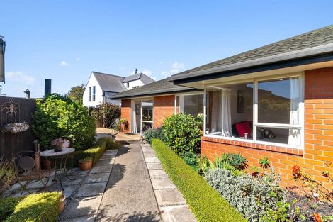 Photo of property in 49 Sawyers Arms Road, Northcote, Christchurch, 8052