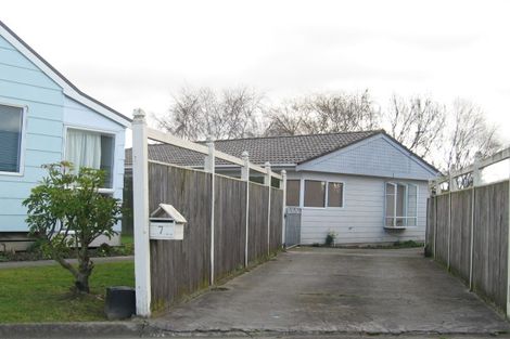 Photo of property in 7 Coromandel Court, Roslyn, Palmerston North, 4414