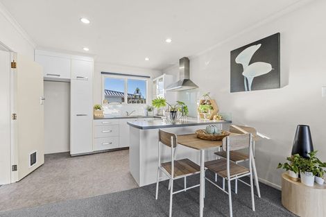 Photo of property in 12 Domett Street, Waitara, 4320