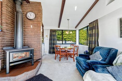 Photo of property in 21 Montague Street, Islington, Christchurch, 8042