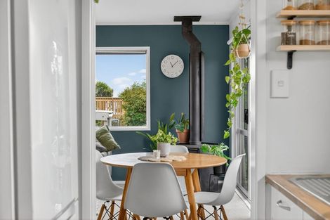 Photo of property in 2/155 Verbena Road, Birkdale, Auckland, 0626